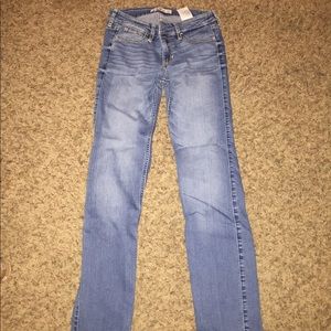 hollister blue jeans